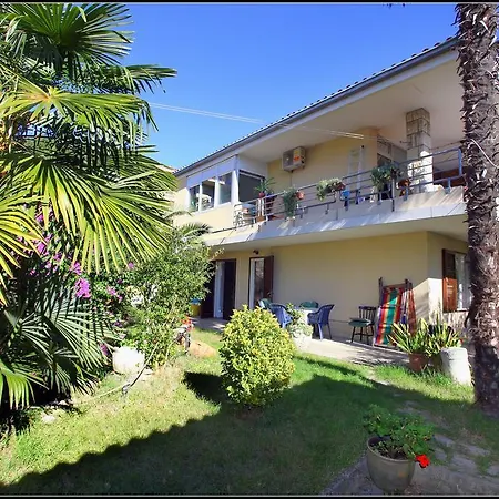 Champagne Vp Гостевой дом Порторож