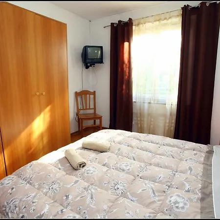 Гостевой дом Champagne Vp Порторож