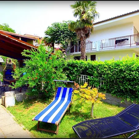 Champagne Vp Гостевой дом 3*