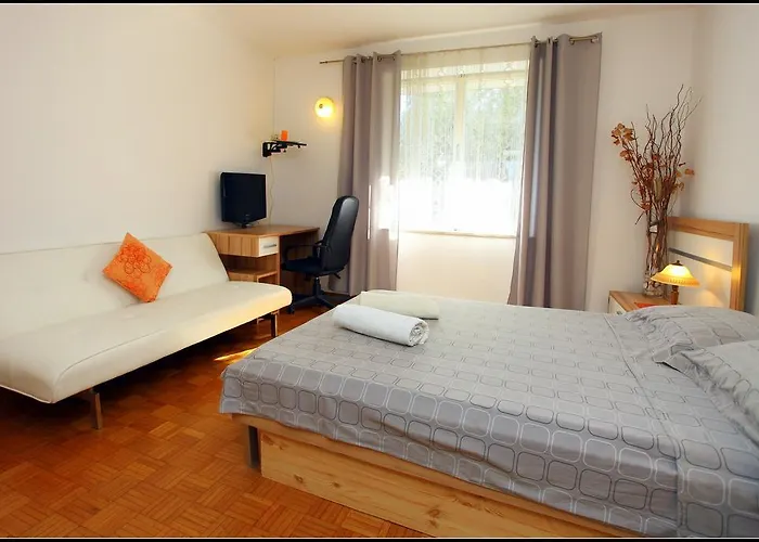 招待所 Champagne Vp