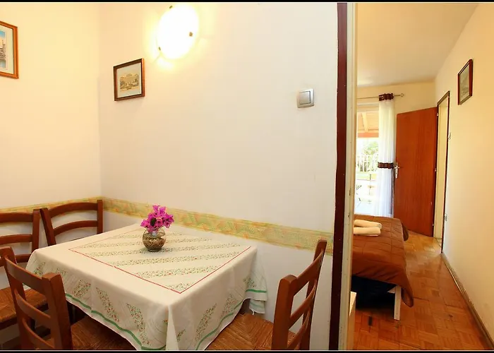 招待所 Champagne Vp