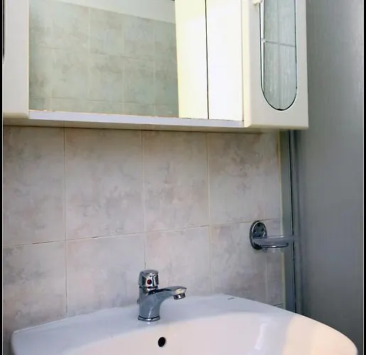 招待所 Champagne Vp